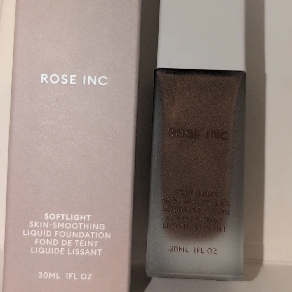 Rose Inc Softlight skin Soothing Liquid Foundation - 31N Deep Natural